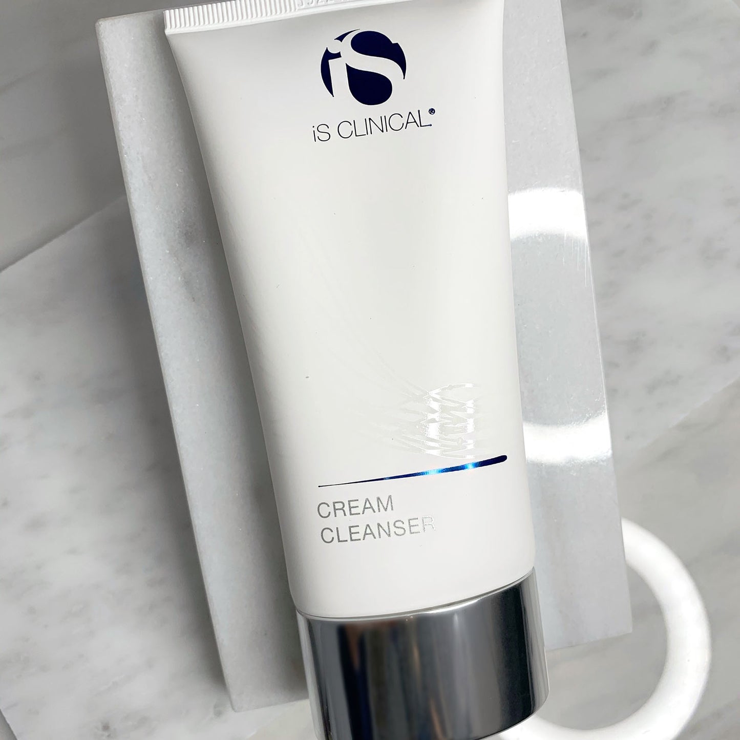 iS Clinical: Cream Cleanser 120ml